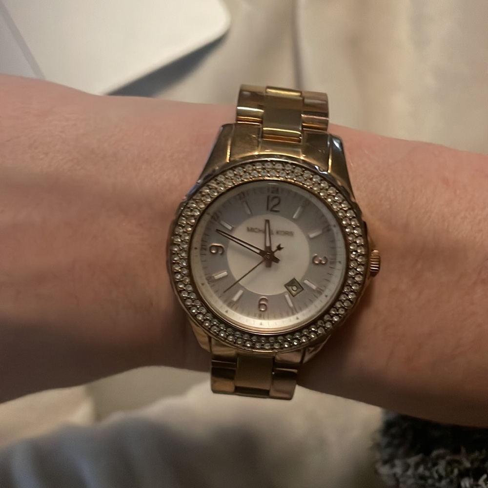 Michael Kors Women’s Lennox Three Hand Rose Gold- Tone stainless steel watch